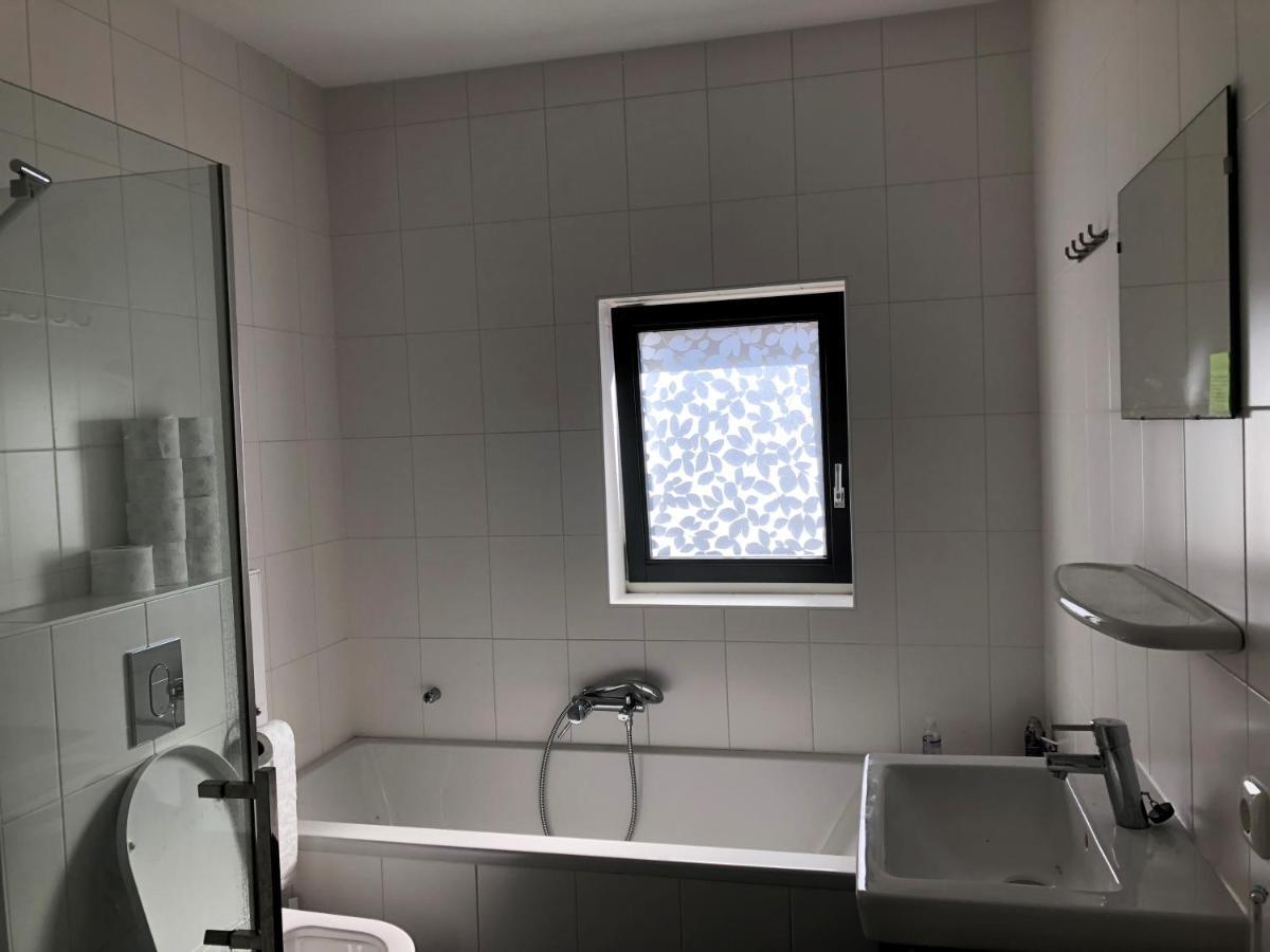 B&B Twiske Zuid, Amsterdam Free Parking Luaran gambar