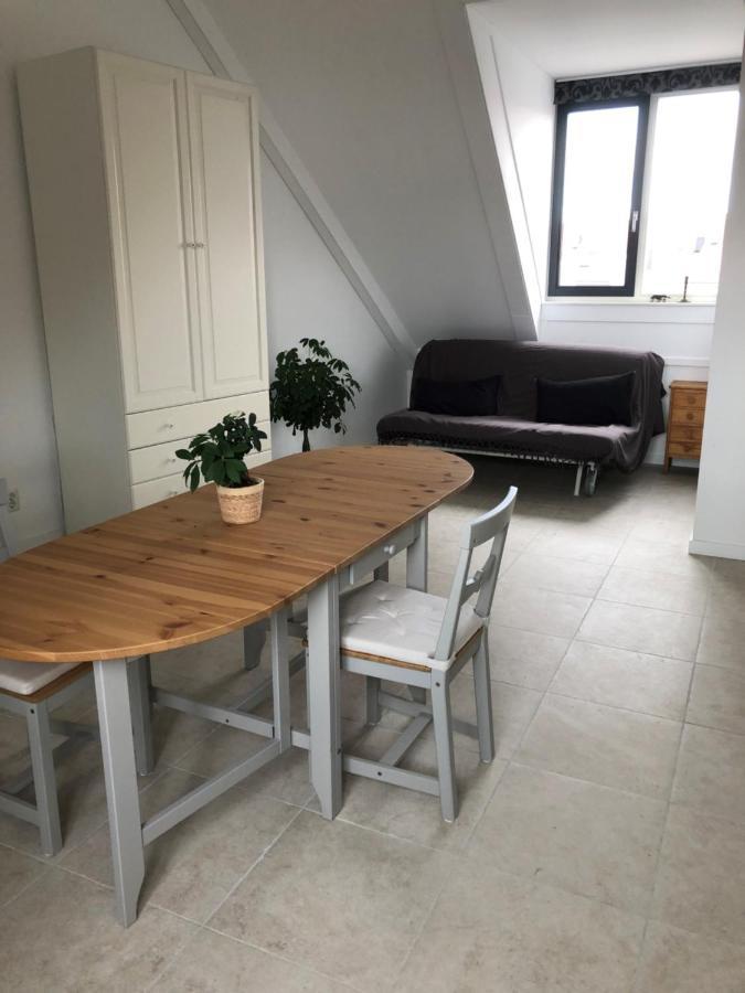 B&B Twiske Zuid, Amsterdam Free Parking Luaran gambar